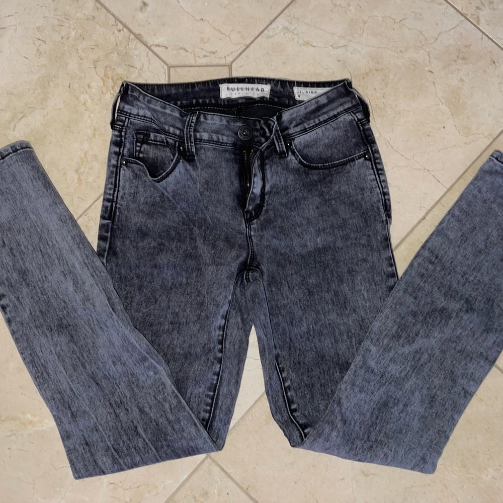 Bullhead Grey Size 0 Jeggings